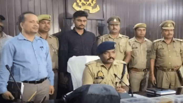 हिंदू दारोगा की ID बना महिलाओं को ठगता था मुनफेद, किसी से ₹16 लाख तो किसी ₹27 लाख ठगे: 14 को बनाया नौकरी के नाम पर शिकार, UP पुलिस ने वाराणसी से किया गिरफ्तार