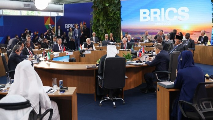 भारत को संयुक्त राष्ट्र में मिले स्थायी सदस्यता…PM मोदी के ब्राजील दौरे के बीच BRICS देशों ने की माँग: प्रधानमंत्री बोले- कोई देश आतंकवादियों के खिलाफ एक्शन लेने से हिचके नहीं
