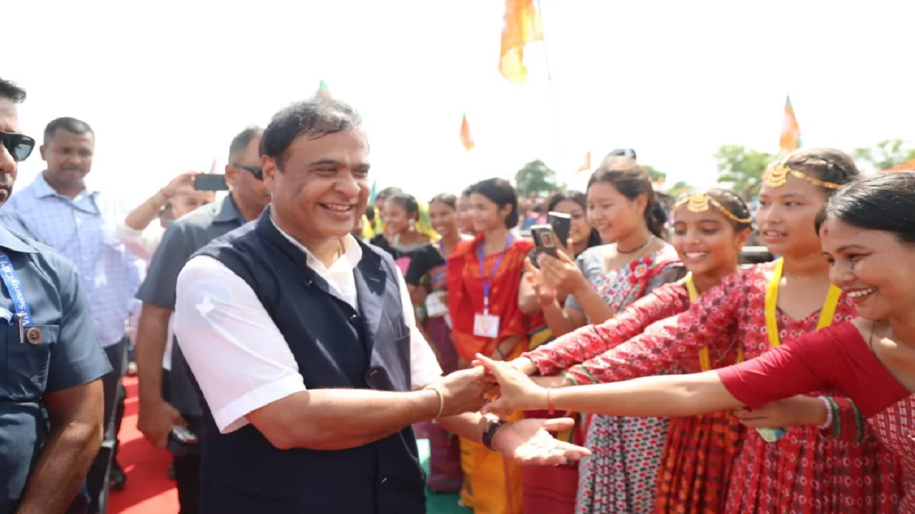 असम में इंटर-रिलीजन जमीन सौदों और बाहरी NGOs के लिए सख्त SOP मंजूर