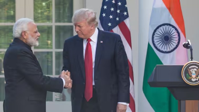 भारत-पाकिस्तान के बीच कश्मीर मुद्दे पर मध्यस्थता कर महान बनना चाहते थे डोनाल्ड ट्रंप, मोदी सरकार ने झिड़का तो टैरिफ लगाकर खीज निकालने लगा US का राष्ट्रपति: मीडिया रिपोर्ट