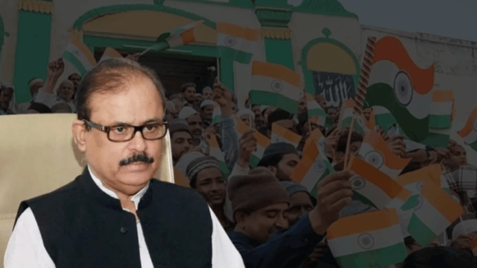 छत्तीसगढ़ वक्फ बोर्ड ने कहा- सभी मस्जिद, मदरसे, दरगाह पर 15 अगस्त को फहराए तिरंगा, कॉन्ग्रेस नेता बता रहे- बकवास, बेतुका आदेश: विरोध में ओवैसी की AIMIM भी