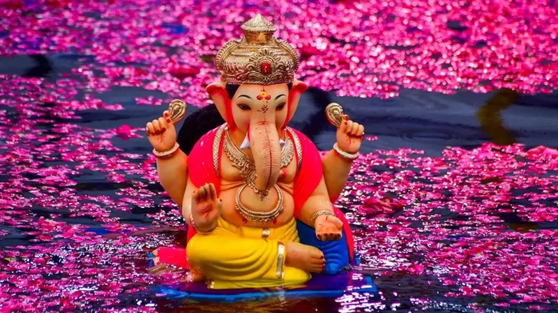 जानिए भगवान गणेश की प्रतिमा के विसर्जन से महाभारत काल का संबंध