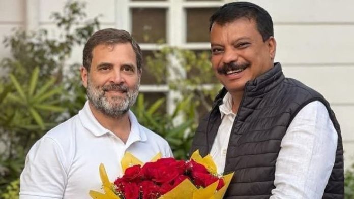 कॉन्ग्रेस की हिंदू विरोधी साजिश, उमंग सिंघार ने जनजातीय समुदाय को बताया हिंदुओं से अलग; BJP ने कहा- सोनिया गाँधी को खुश करने के लिए ‘क्रॉस’ लटकाने का पाप